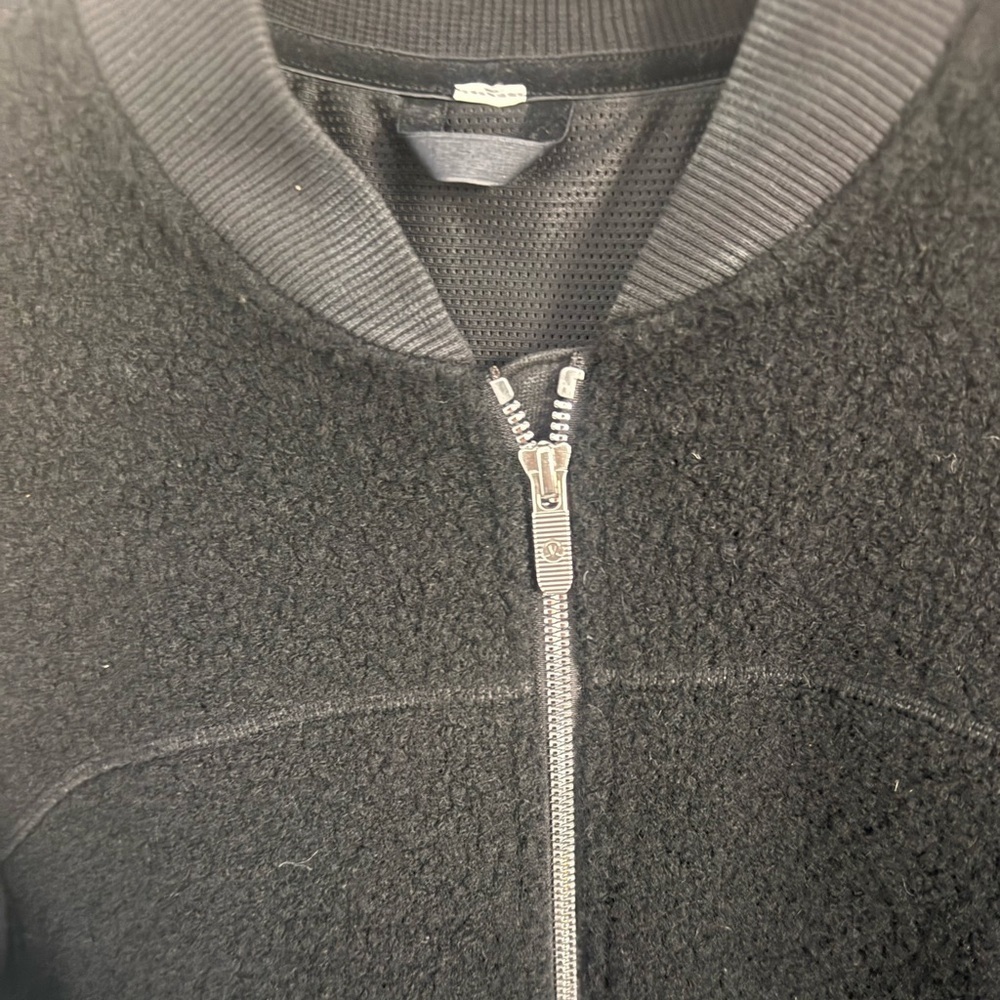 Lululemon Women's Black Stand Out Sherpa Jacket Full Zip Size: 8 - Picture 7 of 16
